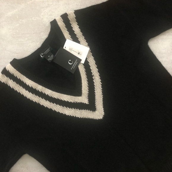 C by Bloomingdales Cashmere Varsity Stripe V-Neck Sweater, Blk/Ivory XL NWT - Picture 2 of 6